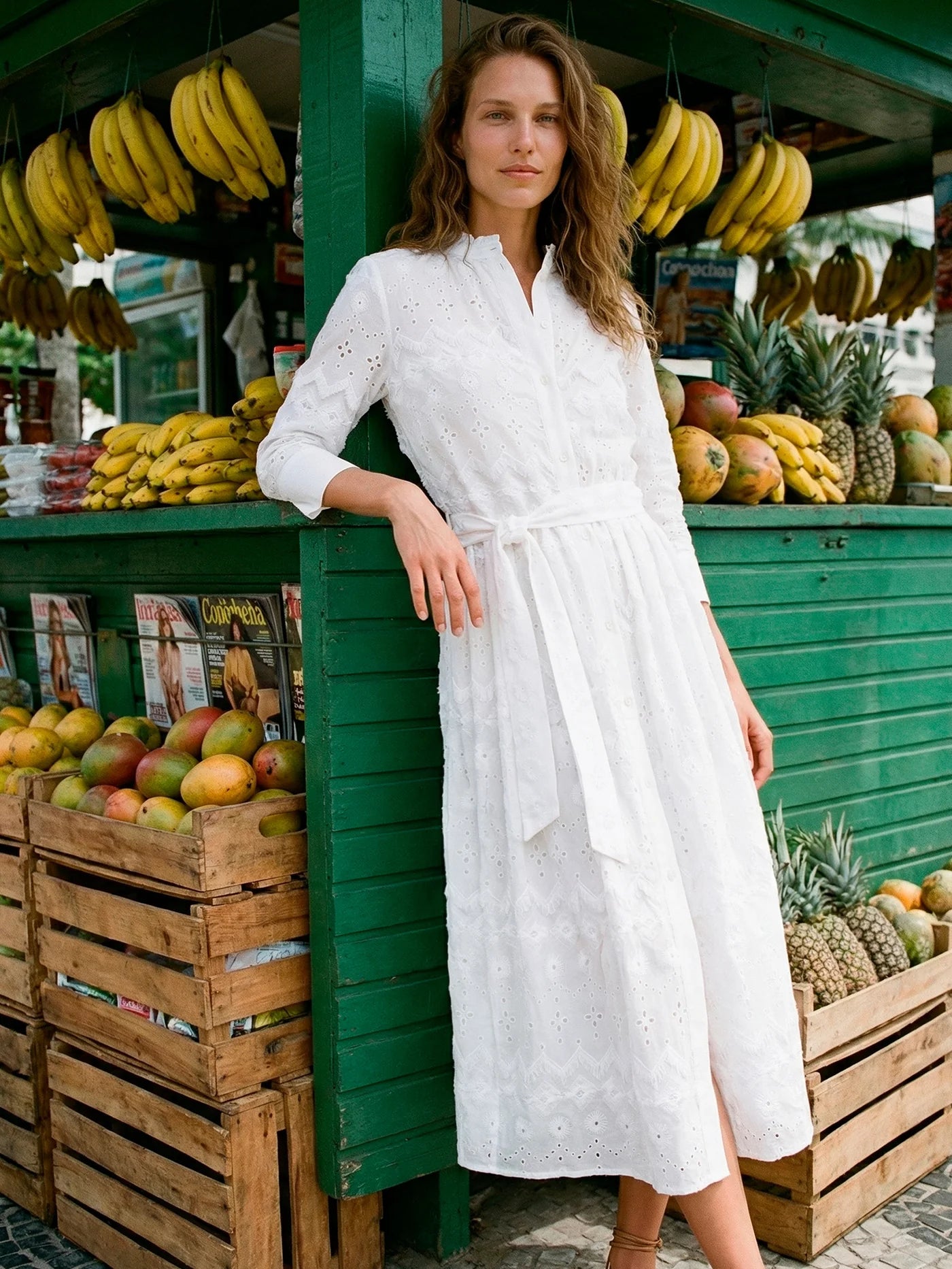 WHITE EMROIDERED DRESS WITH BELT
