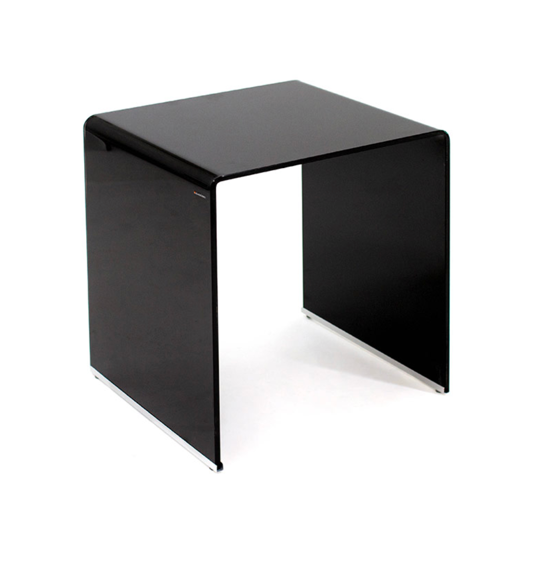 Glass Finish: Solid Black.