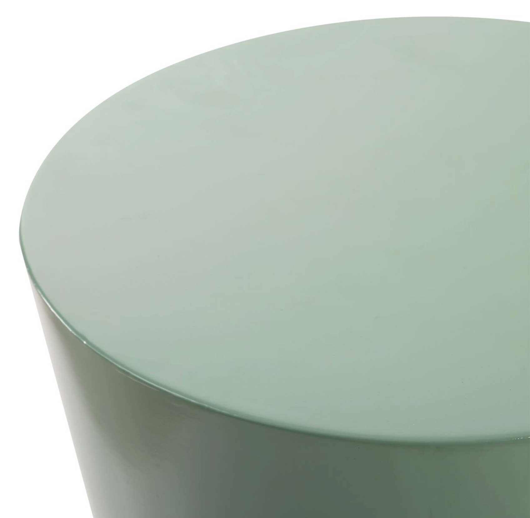 Sabetha Drink Table