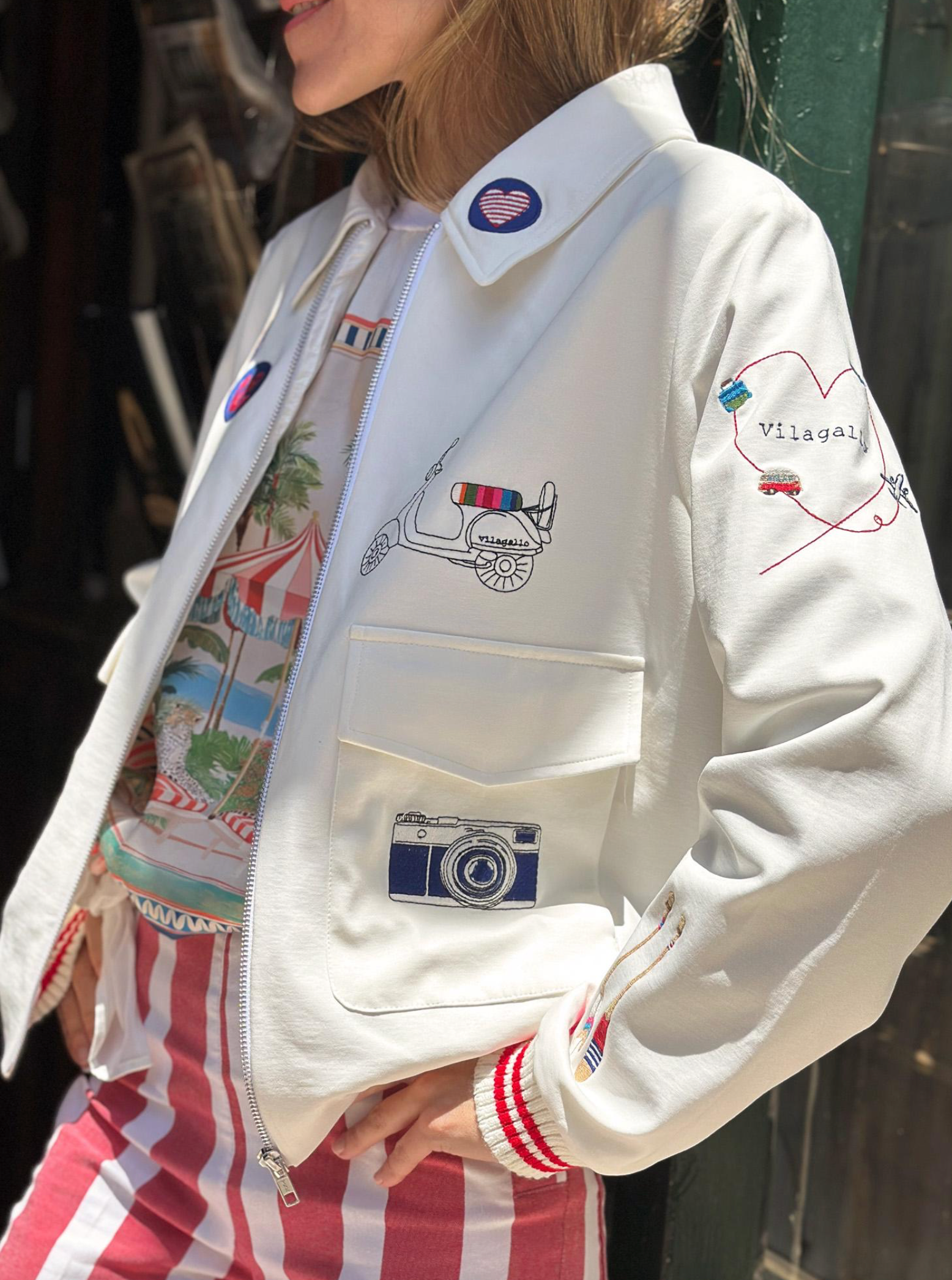 WHITE BOMBER JACKET WITH SURF EMBROIDERY