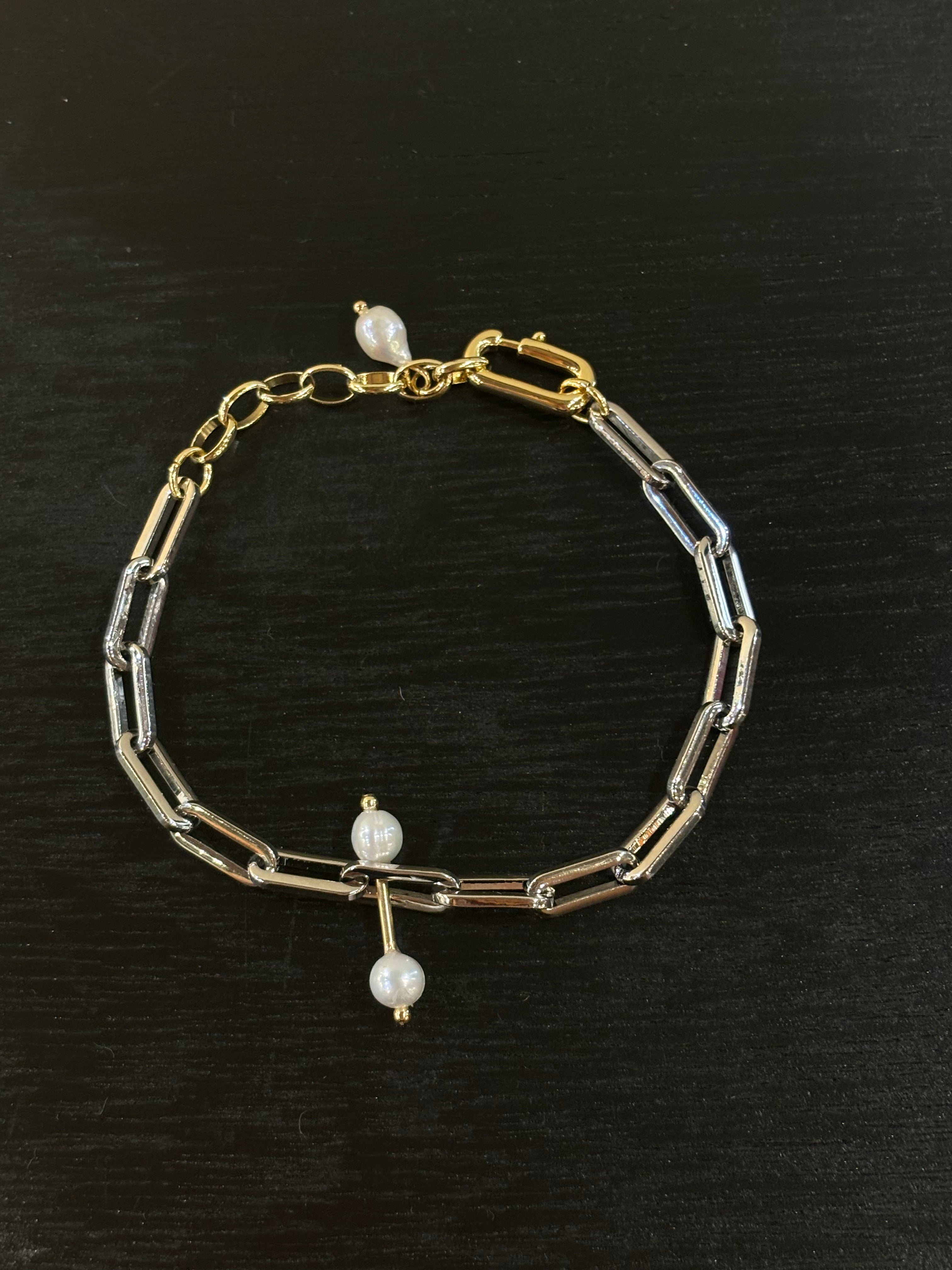 Silver Paperclip Bracelet with Pearls