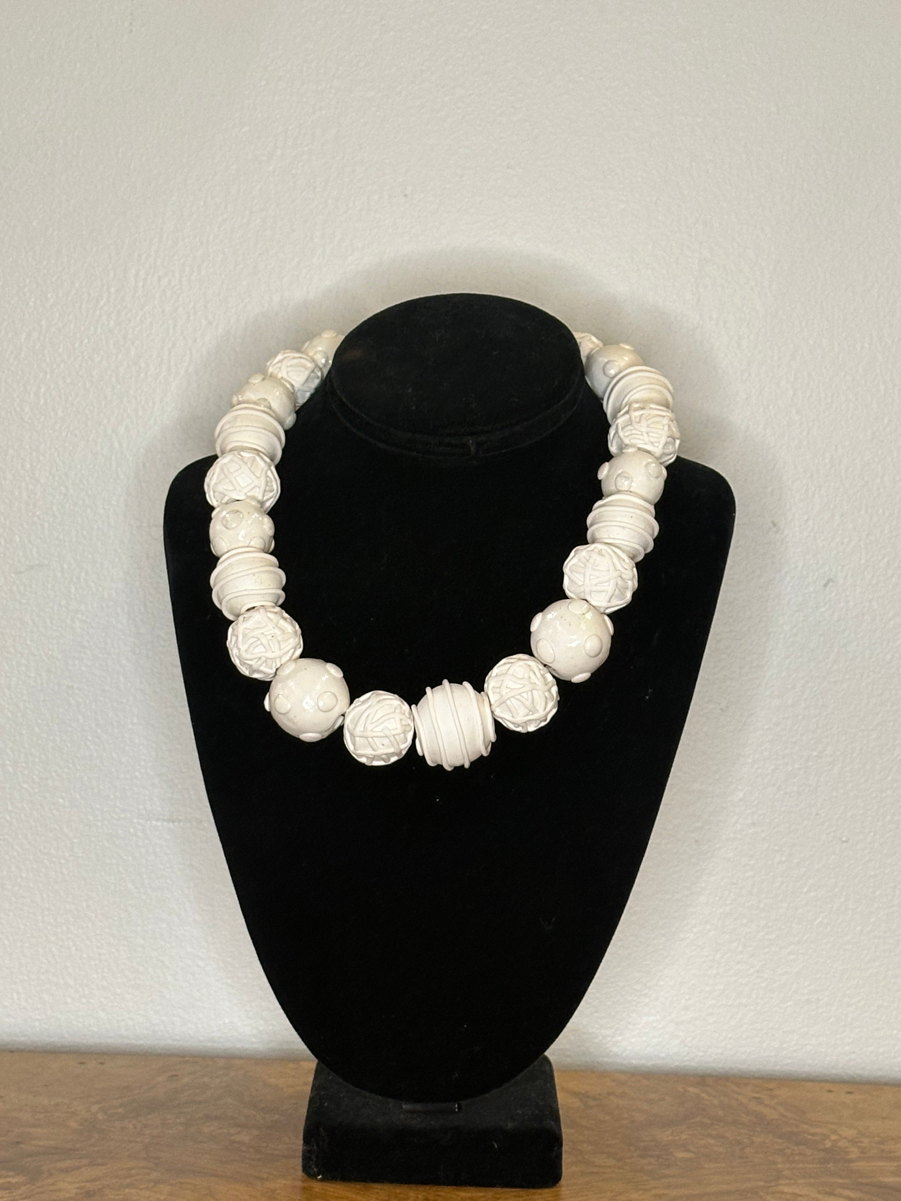 Heaven White Bead Necklace