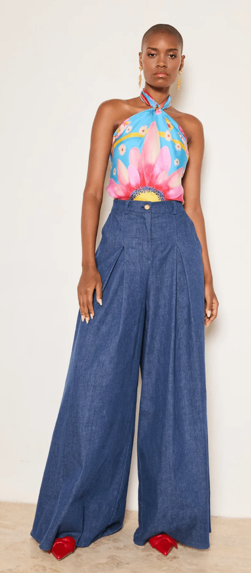 Pleated High Waist Denim Trousers In Indigo