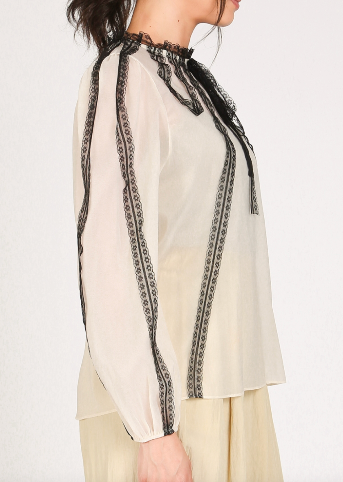 Contrast Lace Detail On Sheer Organza Blouse QC2101