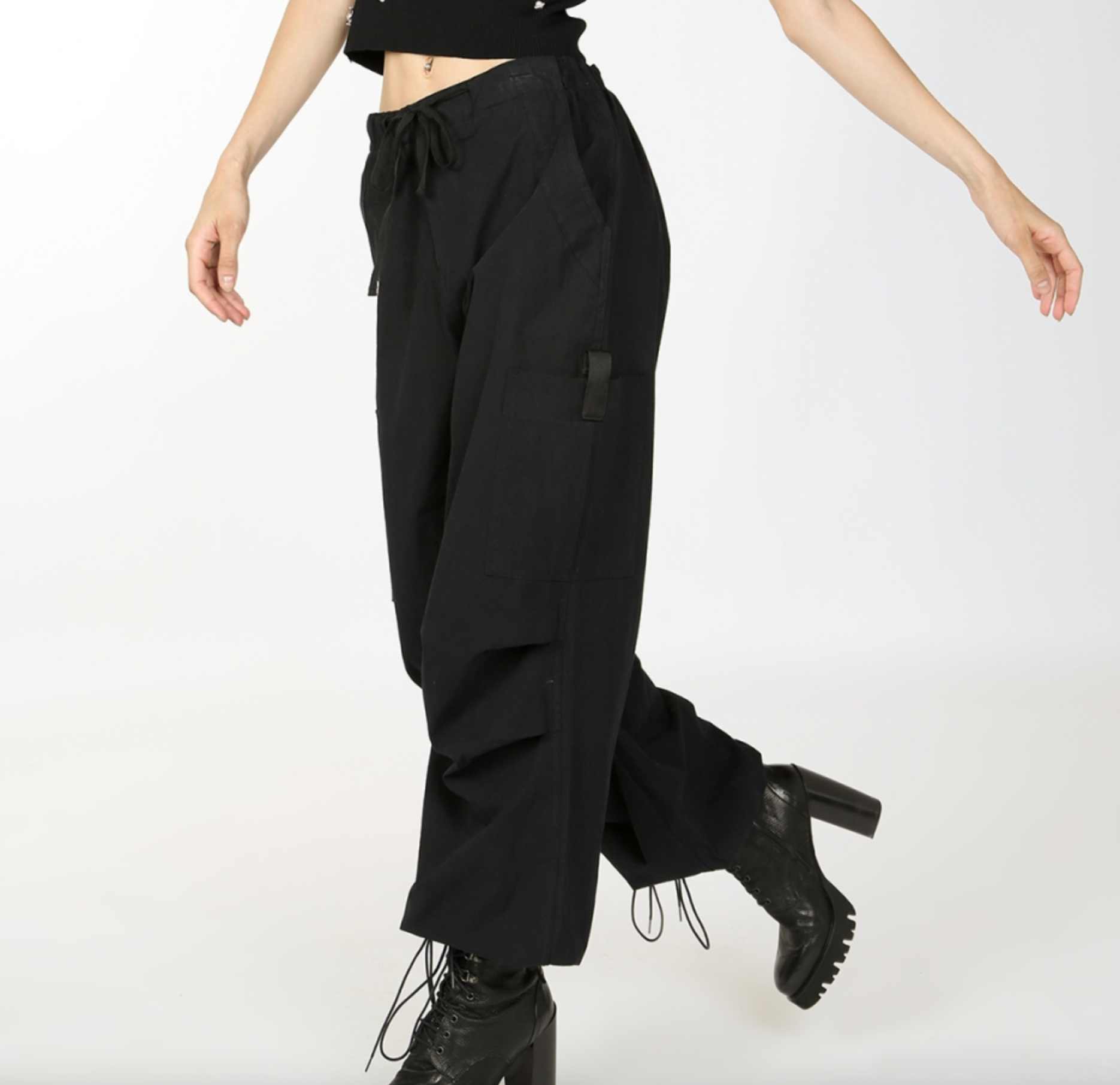 High Waisted Baggy Cargo Pants MC7052