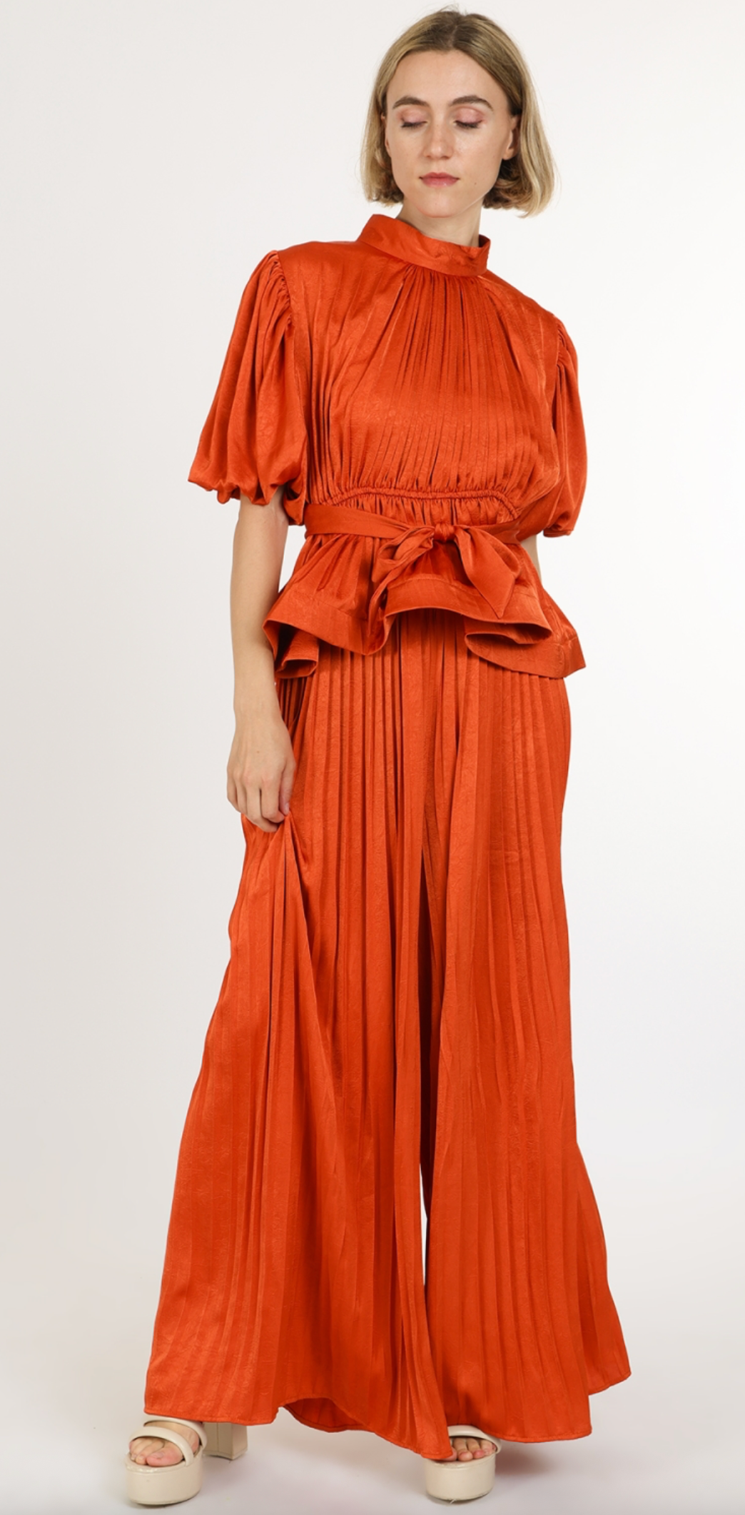 Glossy Texture Belted Pleats Top & Flare Pants Set QC6239