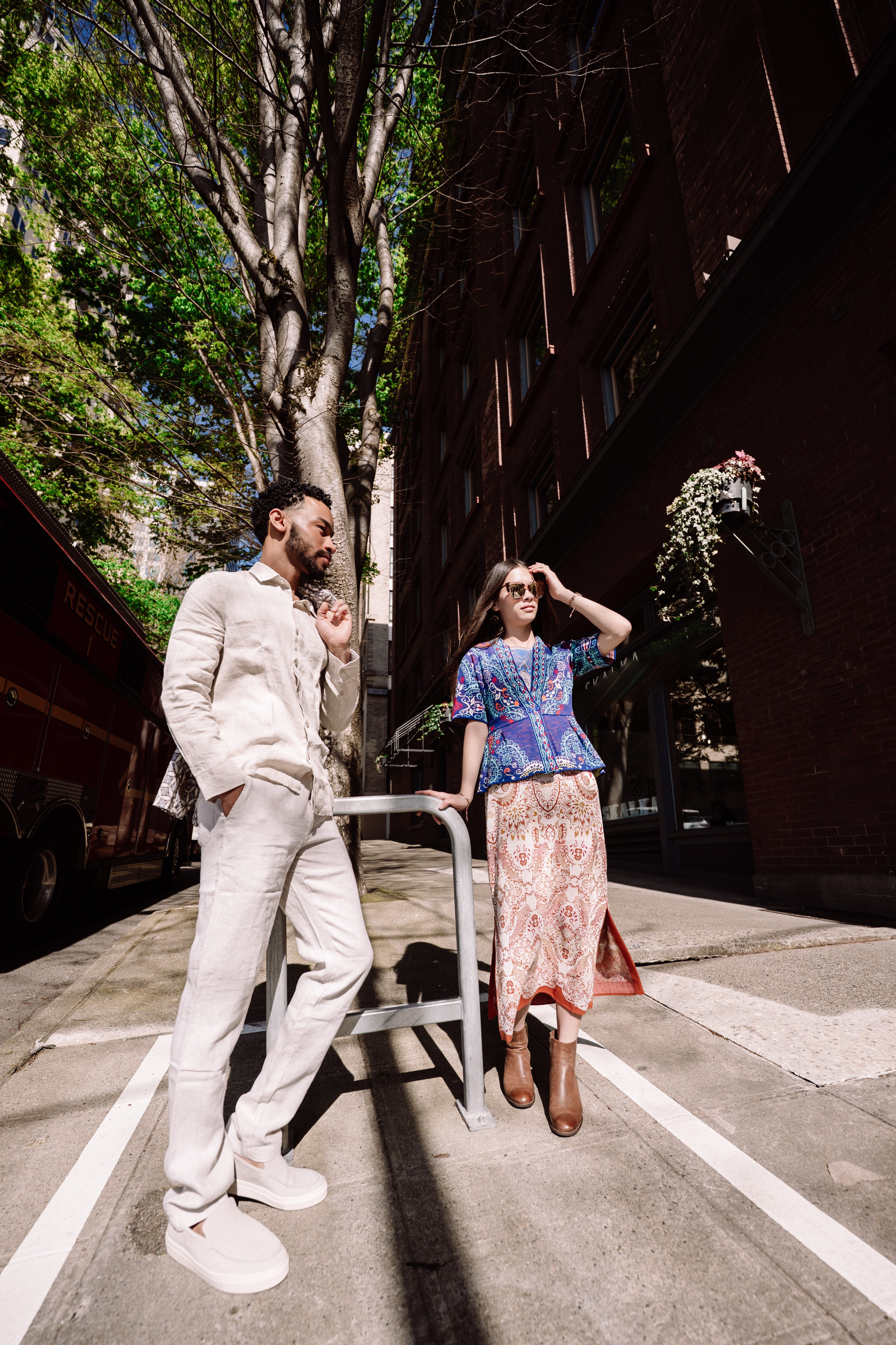 LIONEL LINEN BUTTON DOWN SHIRT