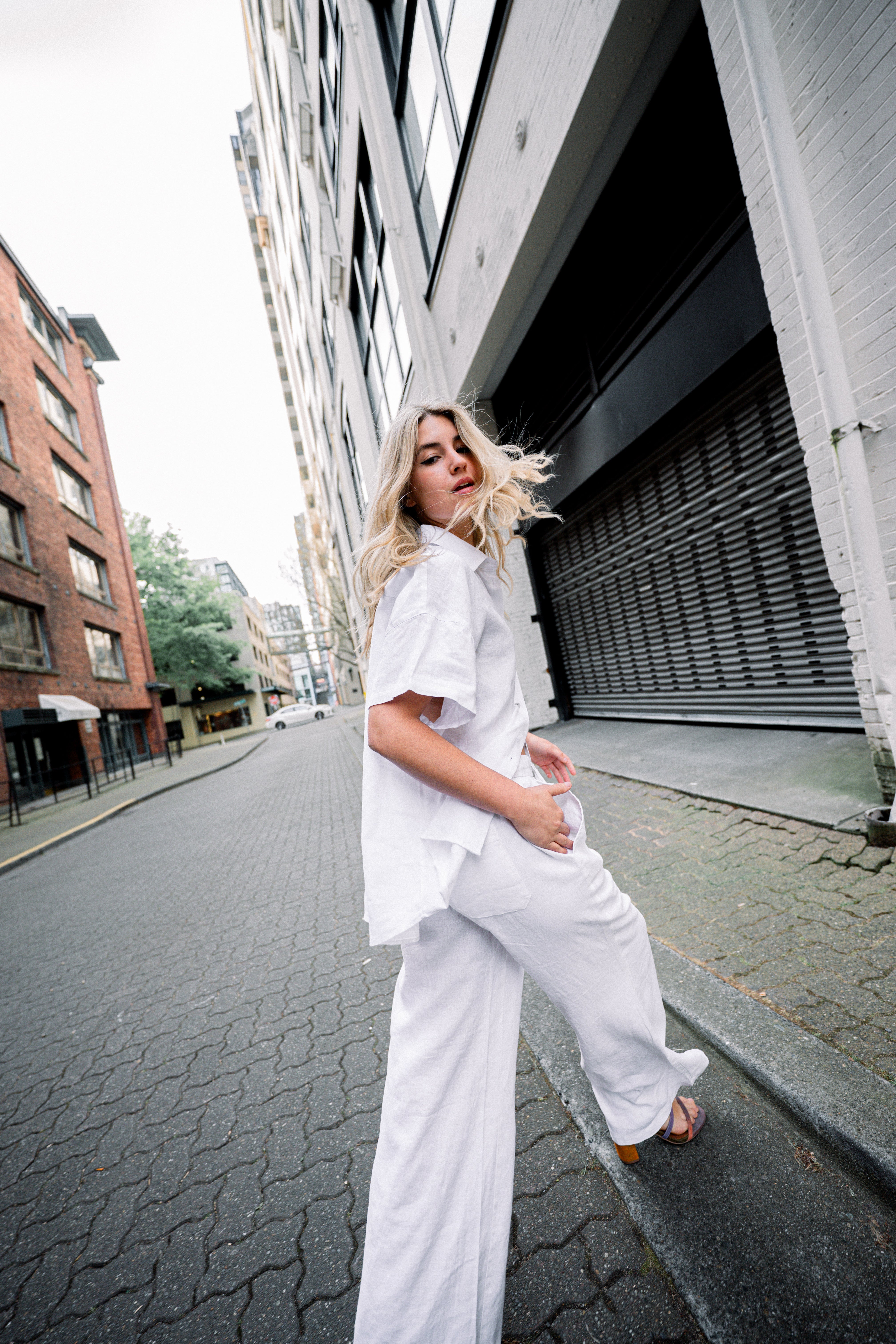 LILLIAN WHITE WOMENS WIDE-LEG PANT