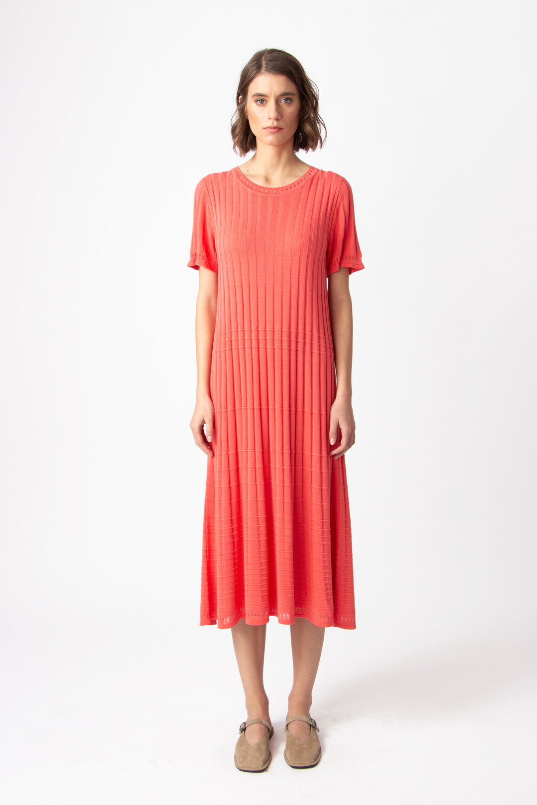 Solid O-Neck Ribbed Dress